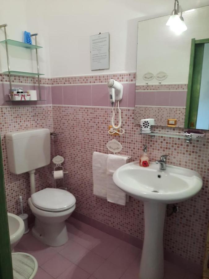 奔突和太阳住宿加早餐旅馆 费尔蒂利亚 外观 照片